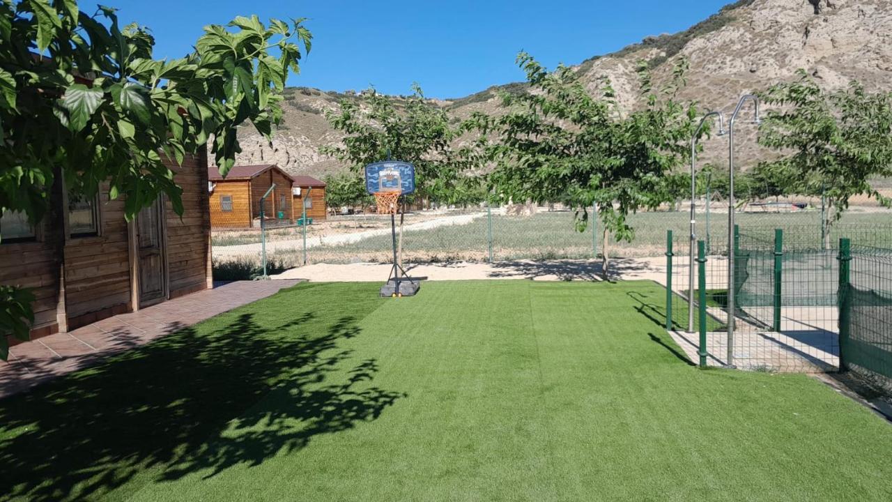 Granja Escuela Con Bungalows San Martin De La Vega Exterior photo